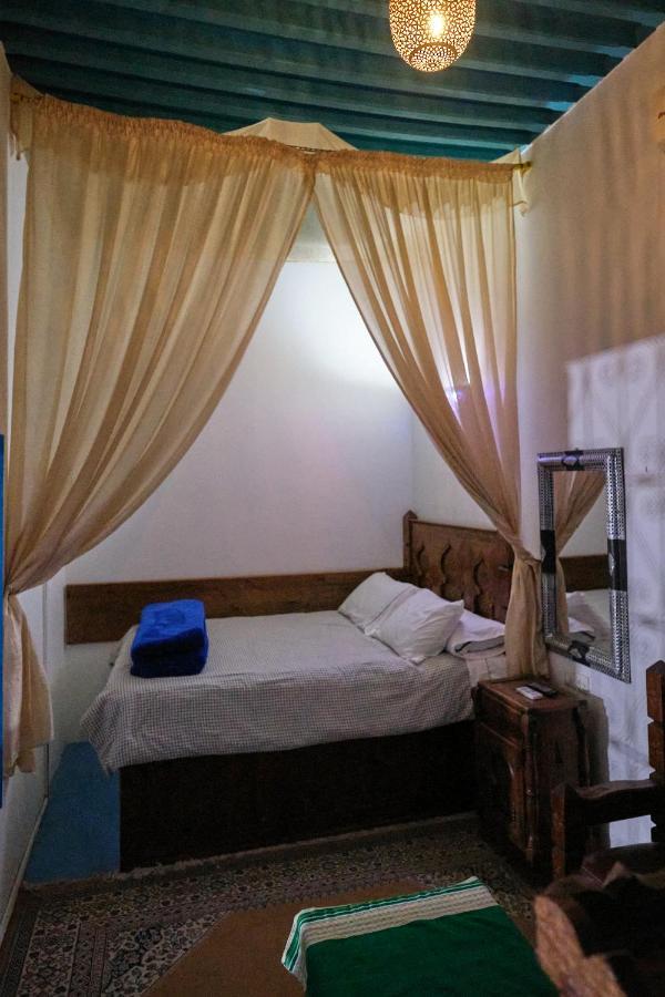 Riad Nerja Шефшауэн Экстерьер фото