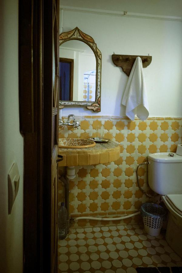 Riad Nerja Шефшауэн Экстерьер фото