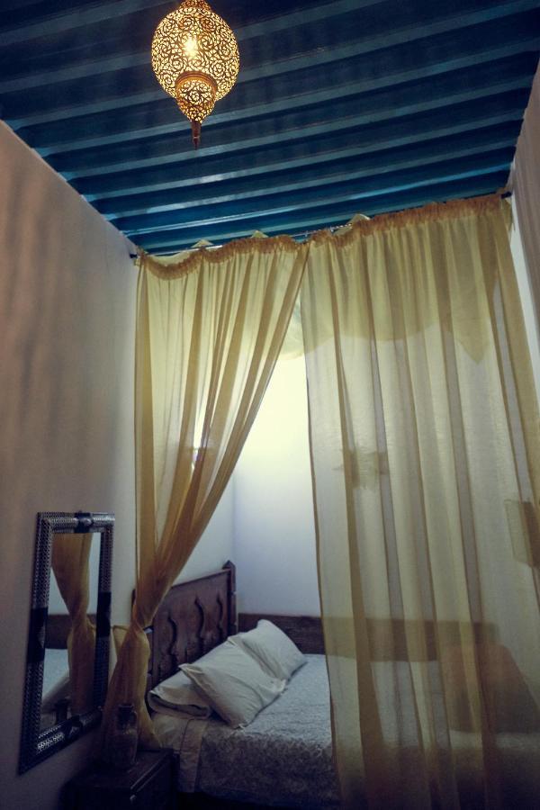 Riad Nerja Шефшауэн Экстерьер фото