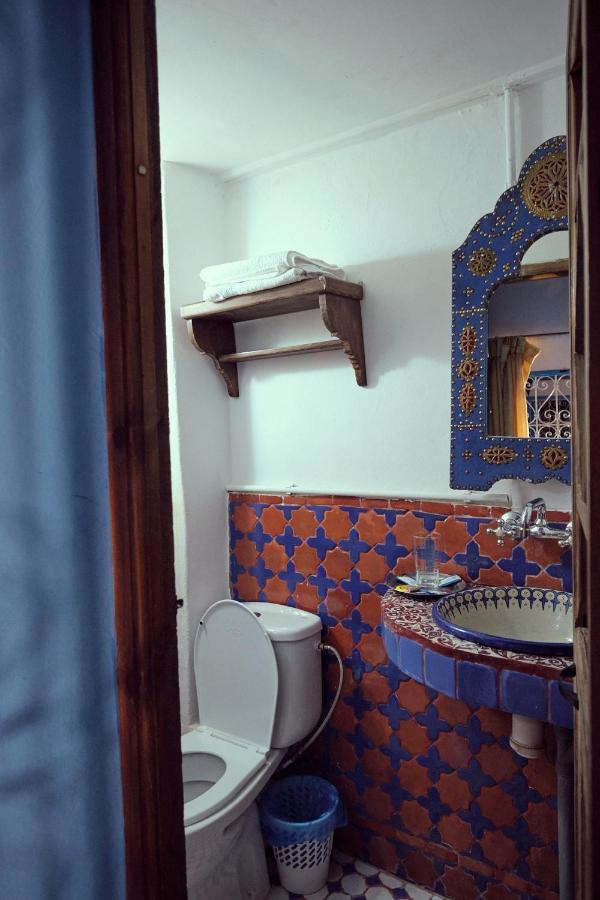 Riad Nerja Шефшауэн Экстерьер фото