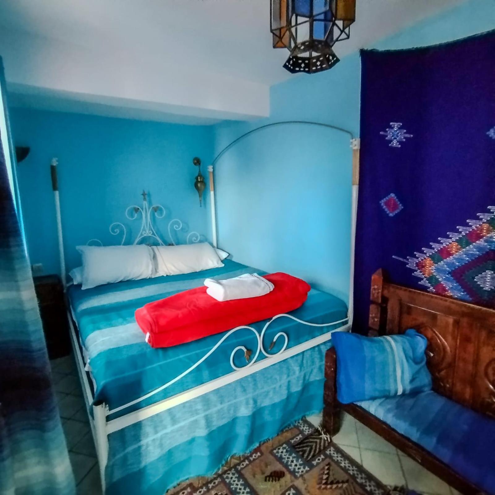 Riad Nerja Шефшауэн Экстерьер фото